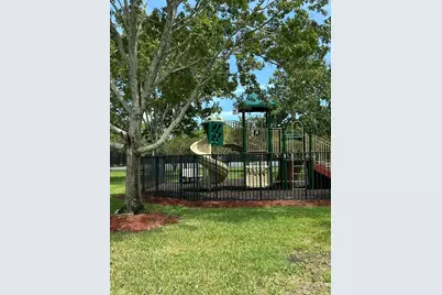 465 SE Bloxham Way SE, Stuart, FL 34997 - Photo 17