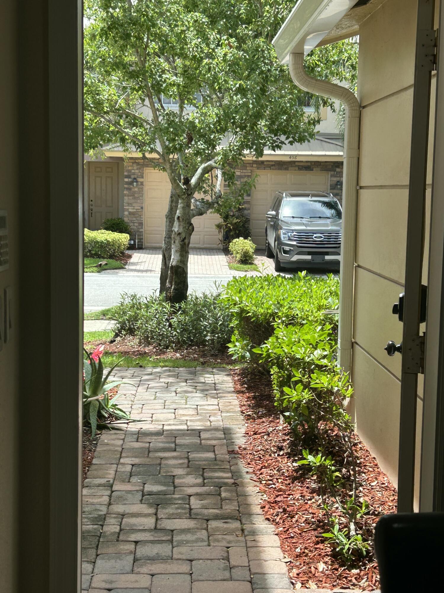 465 SE Bloxham Way SE - 465 SE Bloxham Way SE, Stuart, FL 34997 Luxury Property | Jose Angel Pina