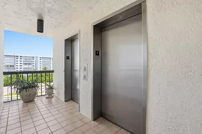8402 Estero Boulevard #Apt 405, Fort Myers Beach, FL 33931 - Photo 11