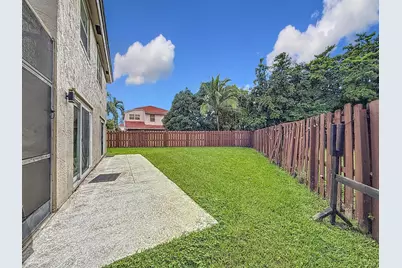 3123 Sunset Circle, Margate, FL 33063 - Photo 25