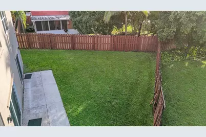 3123 Sunset Circle, Margate, FL 33063 - Photo 15
