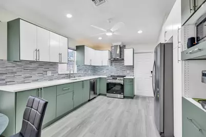 1066 Island Manor Drive, Greenacres, FL 33413 - Photo 13