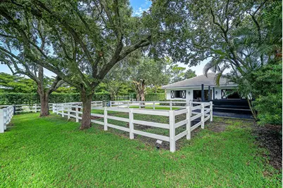 14565 Belmont Trace #(Barn), Wellington, FL 33414 - Photo 27
