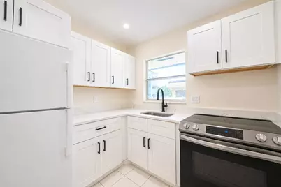 632 Snug Harbor Drive #D18, Boynton Beach, FL 33435 - Photo 7