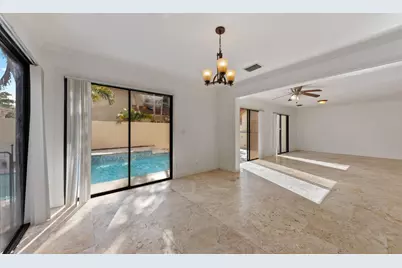 476 NW 38th Terrace, Deerfield Beach, FL 33442 - Photo 13
