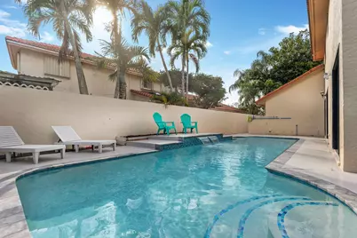 476 NW 38th Terrace, Deerfield Beach, FL 33442 - Photo 5