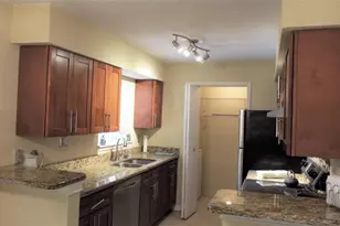 833 Riverside Dr, Coral Springs, FL 33071 - Photo 7