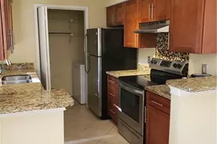 833 Riverside Dr, Coral Springs, FL 33071 - Photo 5