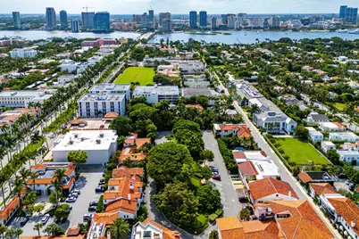 215 Phipps Plaza #2, Palm Beach, FL 33480 - Photo 21