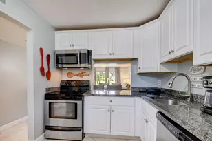 2700 Fiore Way, Delray Beach, FL 33445 - Photo 3
