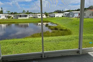 504 Thames Bluff Ridge, Fort Pierce, FL 34982 - Photo 3