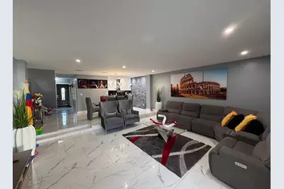 9054 NW 35th Place, Sunrise, FL 33351 - Photo 7