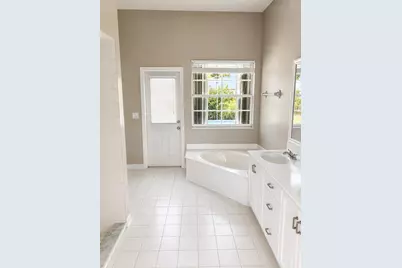 2109 SE Genoa Street, Port Saint Lucie, FL 34952 - Photo 9