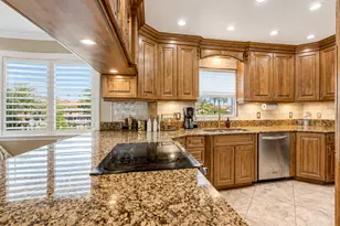 326 Northlake Dr, North Palm Beach, FL 33408 - Photo 7