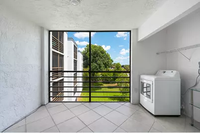 9235 SW 8th Street #405, Boca Raton, FL 33428 - Photo 23