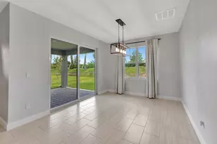 8606 Dahlia Cir, Port Saint Lucie, FL 34986 - Photo 11