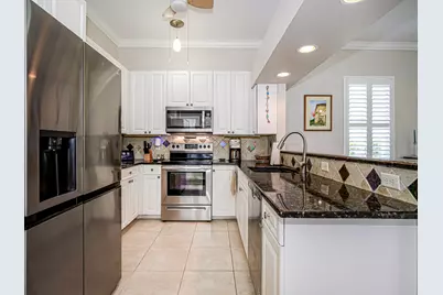 3258 Lakeshore Drive, Fort Pierce, FL 34949 - Photo 17
