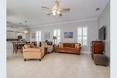 3258 Lakeshore Drive, Fort Pierce, FL 34949 - Photo 9