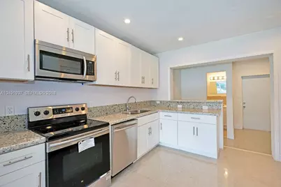 2000 SW 95th Terrace, Miramar, FL 33025 - Photo 3