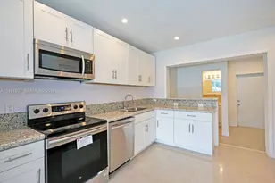 2000 SW 95th Terrace, Miramar, FL 33025 - Photo 3