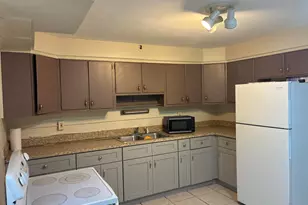 517 Silver Beach Rd, Lake Park, FL 33403 - Photo 3