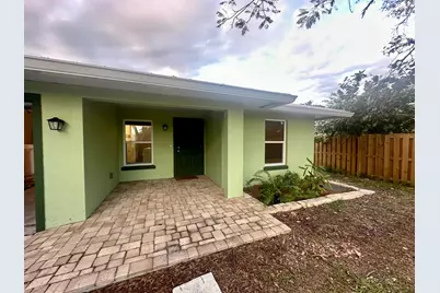827 SE 6th Street, Stuart, FL 34994 - Photo 21