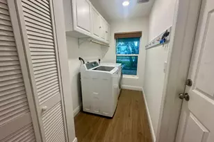 827 SE 6th St, Stuart, FL 34994 - Photo 17