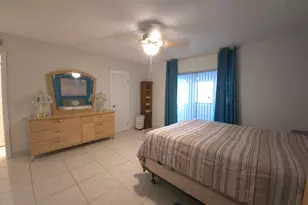 105 Oxford 100, West Palm Beach, FL 33417 - Photo 17