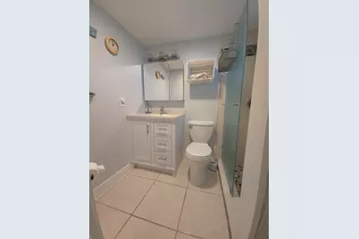 105 Oxford 100, West Palm Beach, FL 33417 - Photo 21