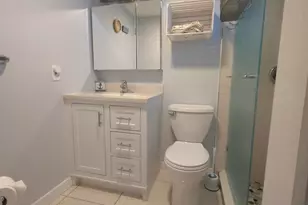 105 Oxford 100, West Palm Beach, FL 33417 - Photo 21