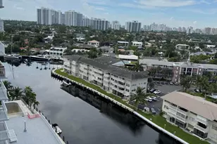 437 Golden Isles Dr, Hallandale Beach, FL 33009 - Photo 25