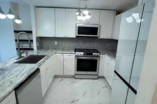 437 Golden Isles Dr, Hallandale Beach, FL 33009 - Photo 19