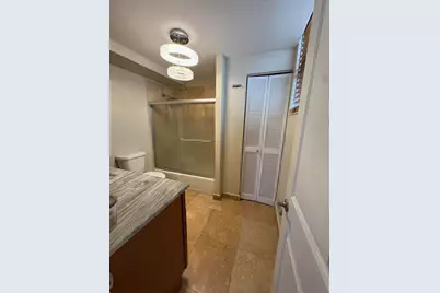 437 Golden Isles Drive #14 j, Hallandale Beach, FL 33009 - Photo 9