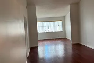 7641 Tahiti Ln, Lake Worth, FL 33467 - Photo 9