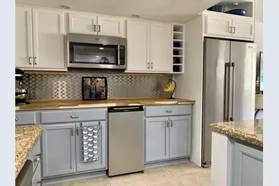 1901 N Andrews Avenue #111, Wilton Manors, FL 33311 - Photo 11
