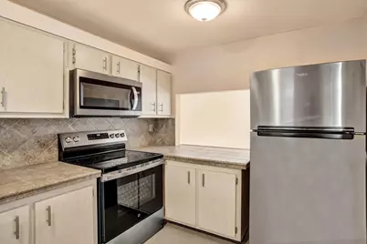 9480 Tangerine Place #402, Davie, FL 33324 - Photo 5