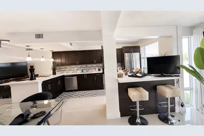 34 Colonial Club Drive #202, Boynton Beach, FL 33435 - Photo 5