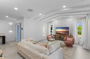 1050 SW 1st St, Boca Raton, FL 33486 - Photo 9