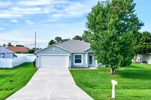 1085 SW Majorca Ave, Port Saint Lucie, FL 34953 - Photo 3
