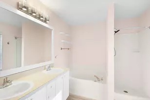 1085 SW Majorca Ave, Port Saint Lucie, FL 34953 - Photo 25