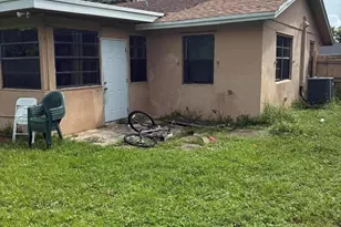 1655 44th St, West Palm Beach, FL 33407 - Photo 15