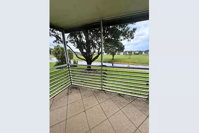 32 Normandy A #32, Delray Beach, FL 33484 - Photo 5