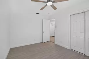 3390 NW 42nd St, Lauderdale Lakes, FL 33309 - Photo 21