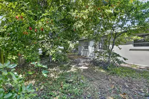 3390 NW 42nd St, Lauderdale Lakes, FL 33309 - Photo 27