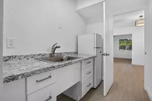 3390 NW 42nd St, Lauderdale Lakes, FL 33309 - Photo 25