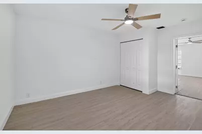3390 NW 42nd Street, Lauderdale Lakes, FL 33309 - Photo 9