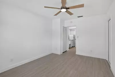 3390 NW 42nd Street, Lauderdale Lakes, FL 33309 - Photo 17