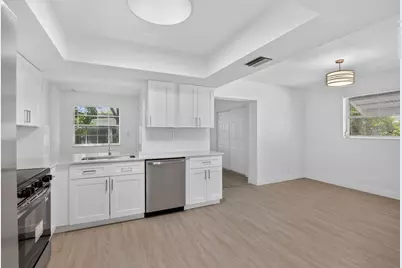 3390 NW 42nd Street, Lauderdale Lakes, FL 33309 - Photo 5