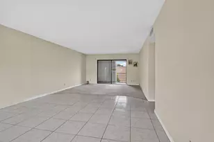 4140 NW 44th Ave, Lauderdale Lakes, FL 33319 - Photo 11
