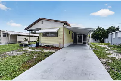 8381 SE Skylark Avenue, Hobe Sound, FL 33455 - Photo 1